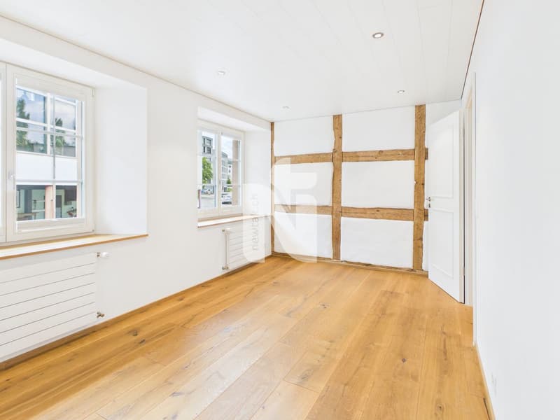 Liebevoll renovierte 2.5-Zimmer-Wohnung mit rustikalem Charme und Balkon an zentraler Lage in Liestal (6)