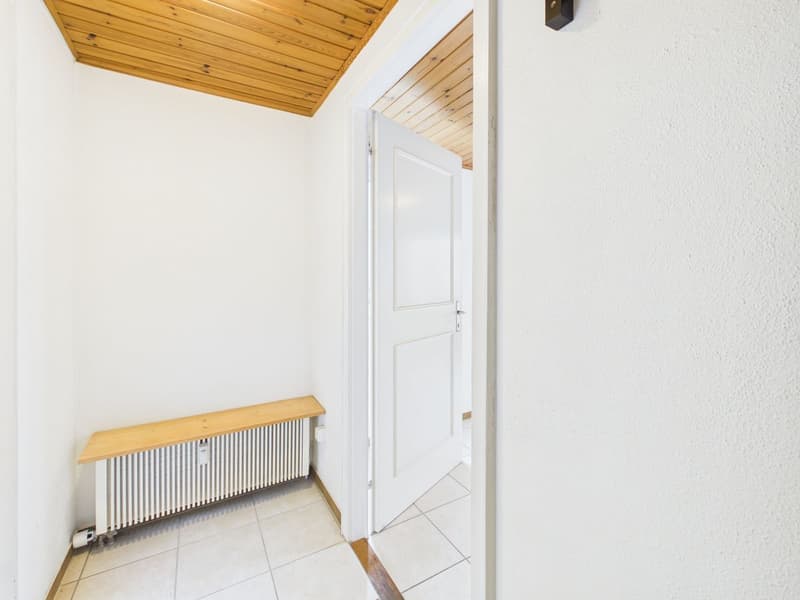 Charmante Maisonettewohnung mit neuer Küche, eigener Waschmaschine und viel Platz (9)