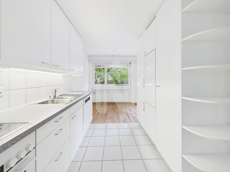 Attraktive 3.5-Zimmer-Wohnung in familienfreundlicher Lage von Binningen (6)