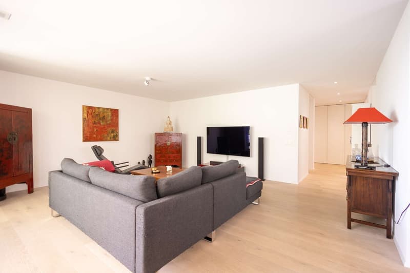 Helle 3.5-Zimmer-Wohnung mit Balkon und Garage in Kloten (8)