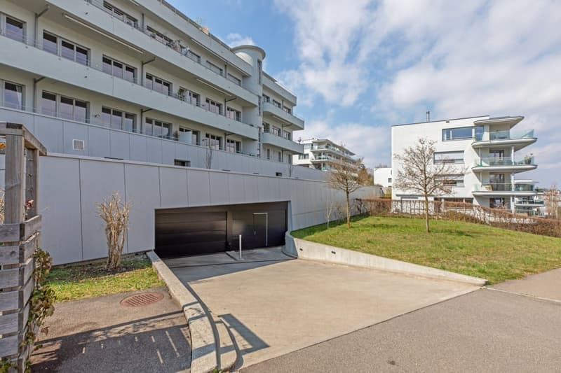 Helle 4.5-Zimmer-Wohnung mit Balkon und Garage in Wädenswil – sofort verfügbar (16)