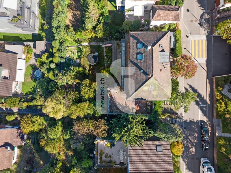Familienfreundliche Doppelhaushälfte mit Einliegerwohnung, Garten und Blick über die Dächer von Basel (2)