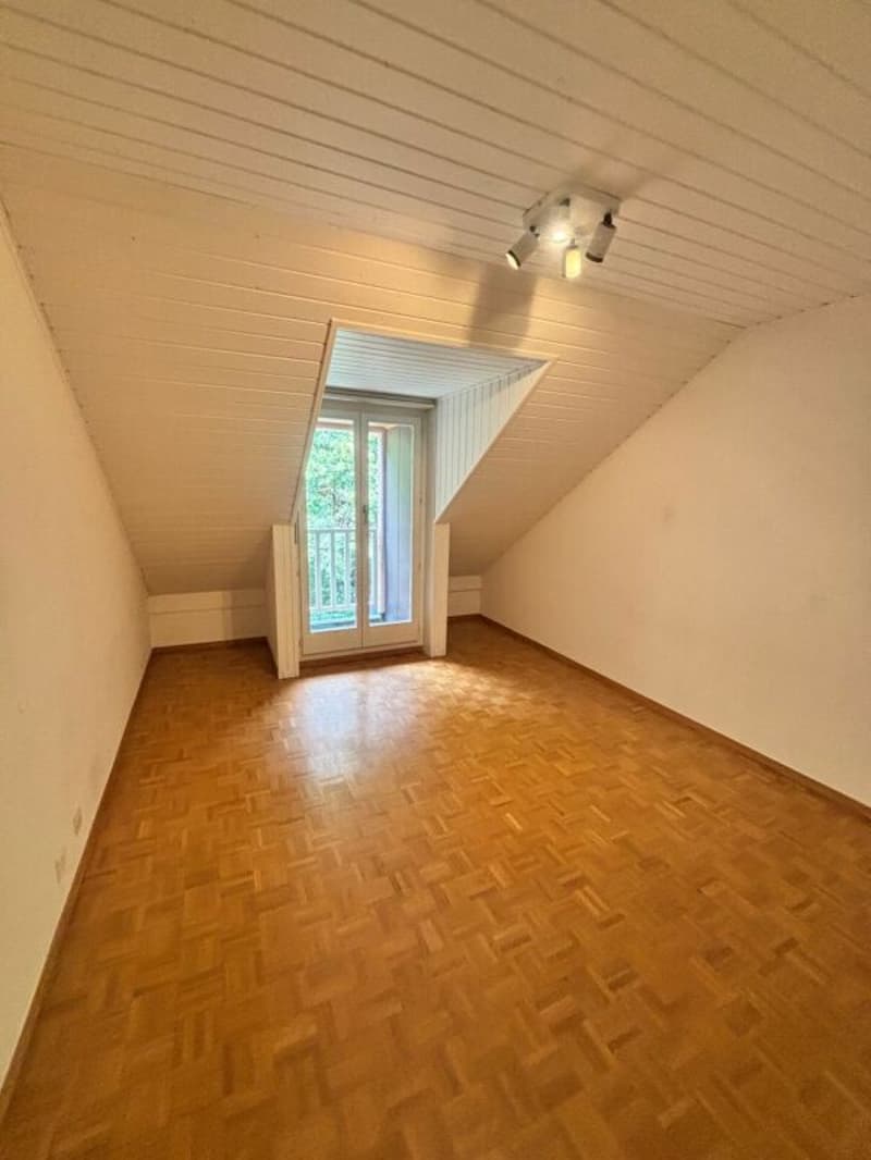 Duplex in a Prime Residential Setting in Gland (11)