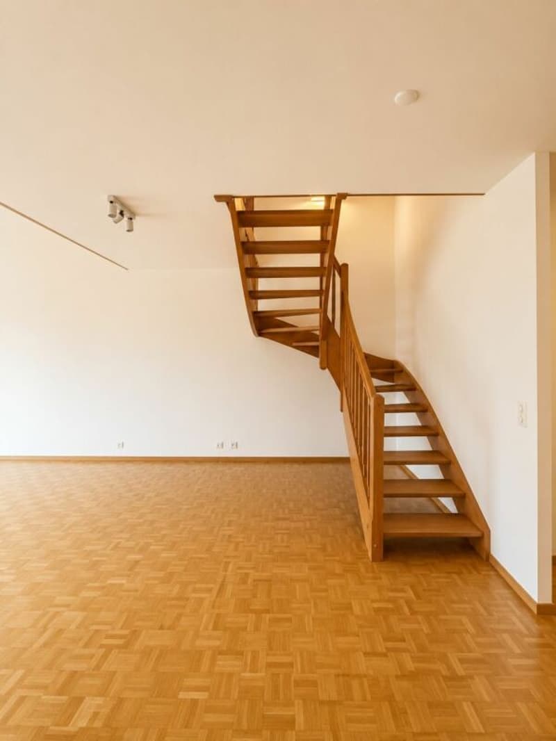Duplex in a Prime Residential Setting in Gland (6)