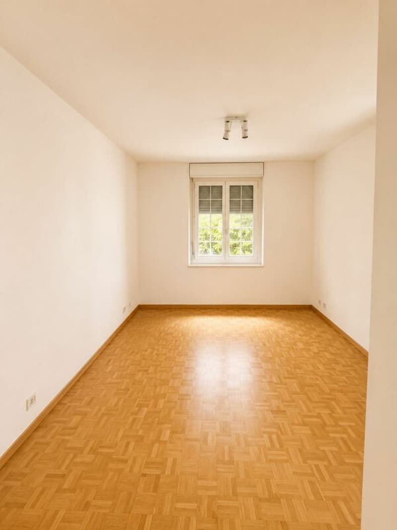 Duplex in a Prime Residential Setting in Gland (5)