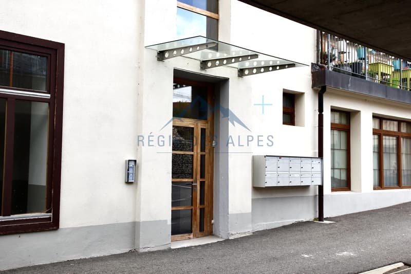 Superbe appartement moderne en attique à Vallorbe ( Lot 11 ) (8)