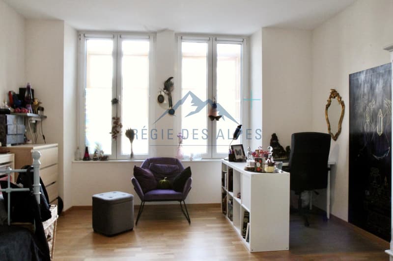 Appartement moderne de 4.5 pièces avec terrasse en bord de rivière à Vallorbe ( Lot 7 ) (5)