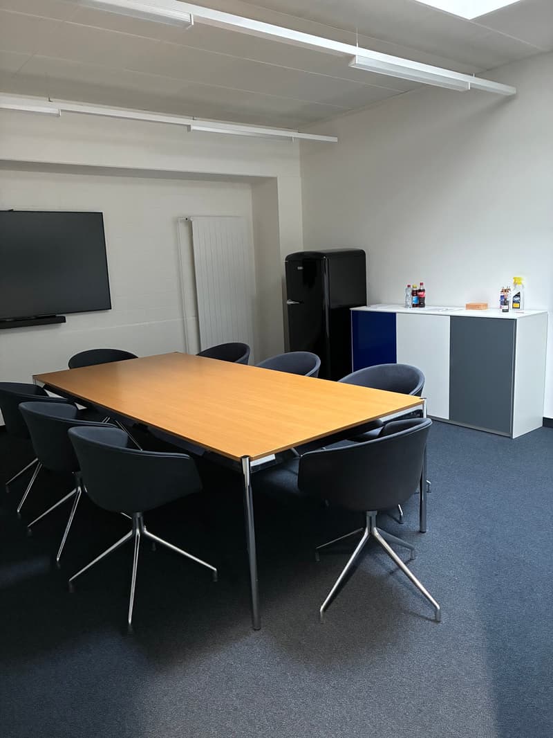 gemeinschaftliches Sitzungszimmer
