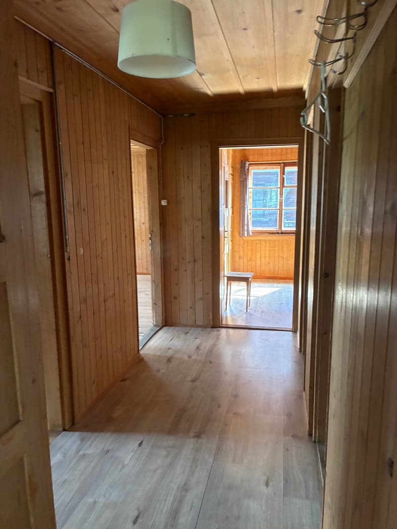 Charmante 4-Zimmer-Altbauwohnung in Klosters befristet bis 31.03.2027 (4)