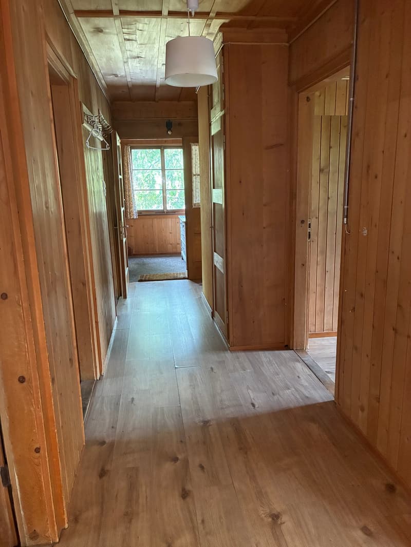Charmante 4-Zimmer-Altbauwohnung in Klosters befristet bis 31.03.2027 (6)