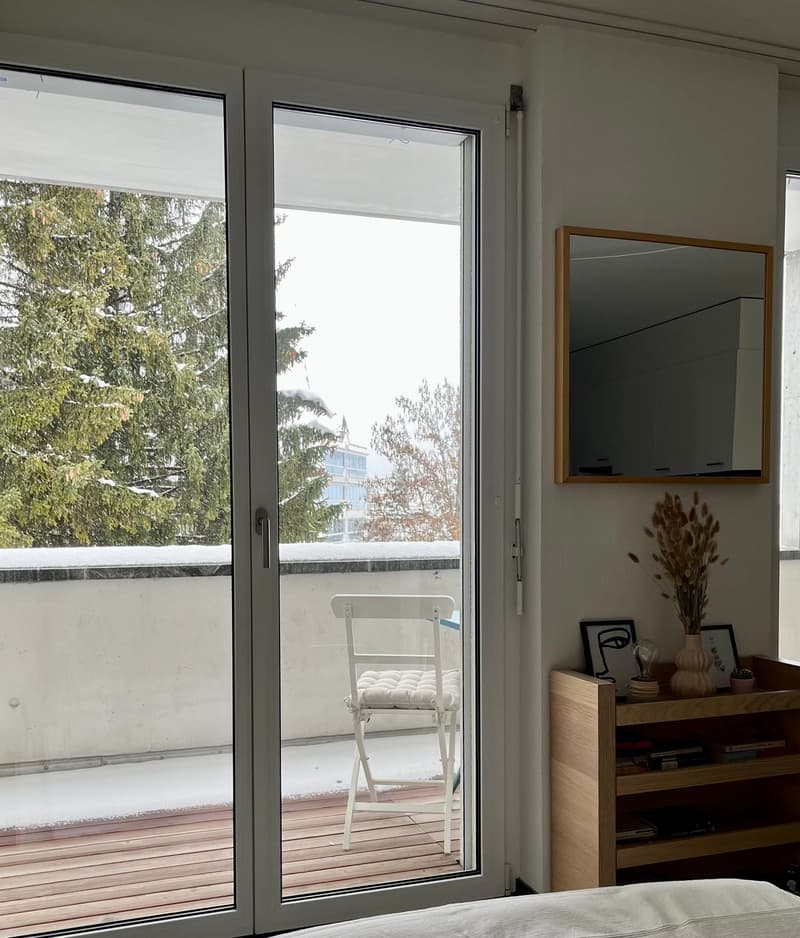 Moderne 1.5-Zimmer-Studio-Wohnung mit Balkon in Davos Platz (5)