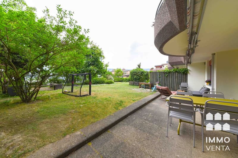 Gartensitzplatz / Terrasse de jardin