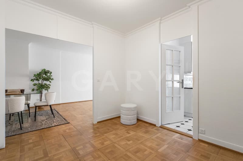 Appartement traversant avec balcons, entièrement rénové & piscines sur le toit (2)