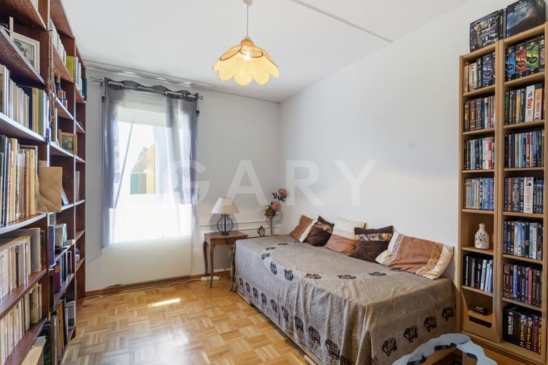 Maison familiale au sein d'une résidence privée (8)