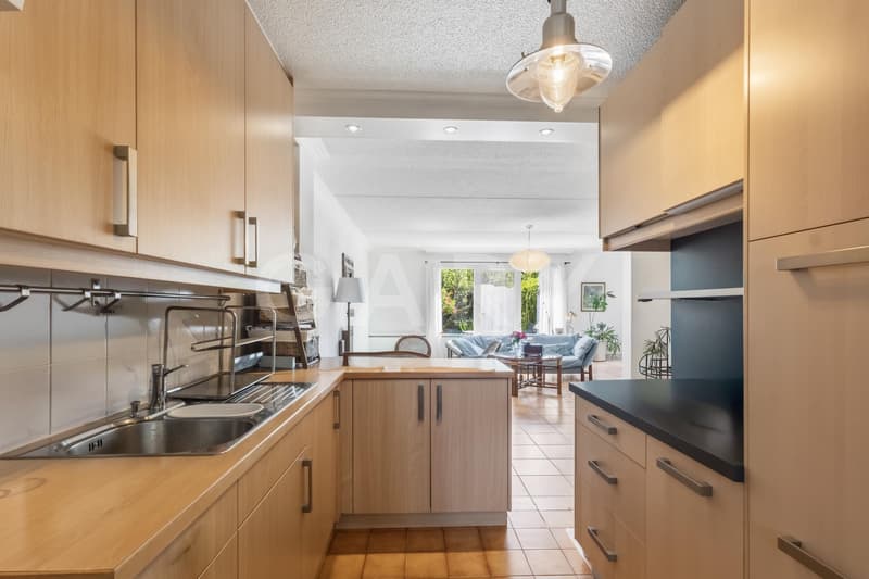 Maison familiale au sein d'une résidence privée (5)