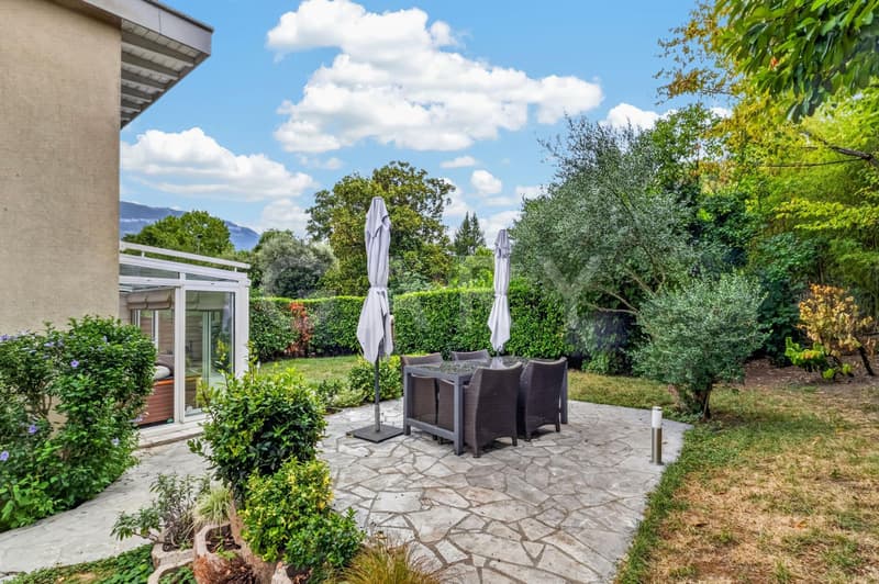 Maison familiale en pignon avec jardin (2)