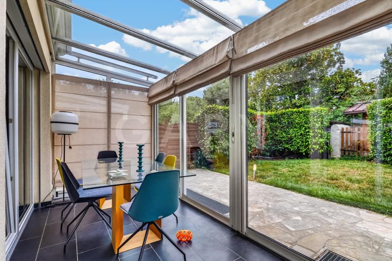 VERANDA