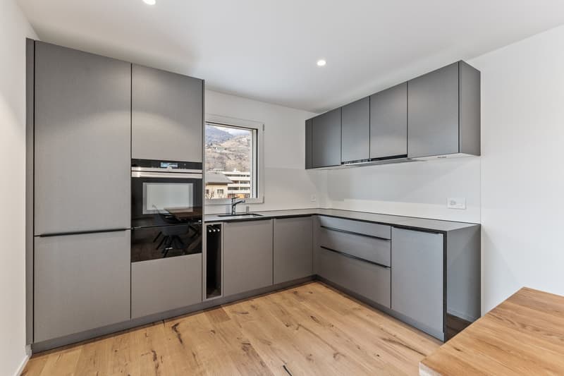 möbiliertes WG-Zimmer in Neubau-Wohnung (3)