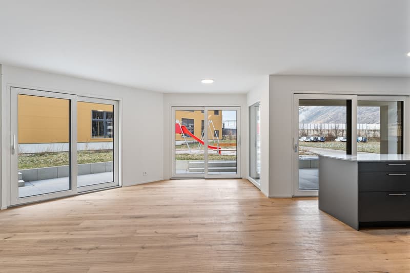 möbiliertes WG Zimmer in 5.5-Z-Gartenwohnung - Neubau (14)