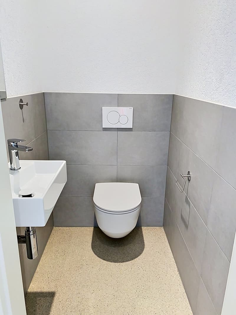 Dans zone industrielle spacieux 4.5pces (6)