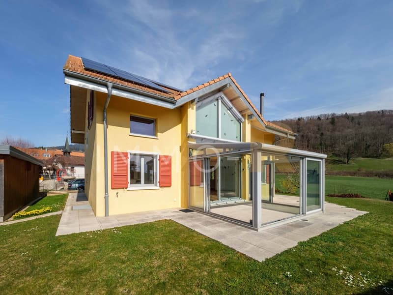 Maison lumineuse, aux volumes ouverts et fort potentiel d'évolution (11)