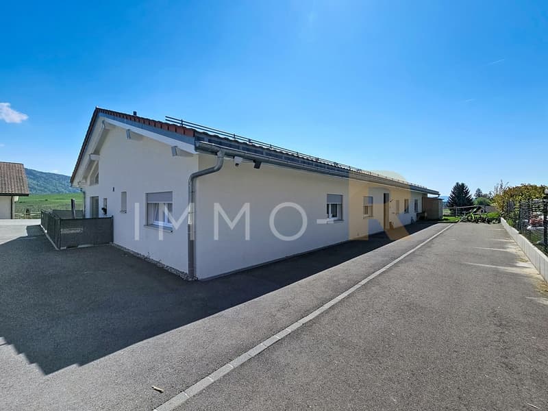 Appartement 3,5 pièces avec jardin et vue dégagée (1)