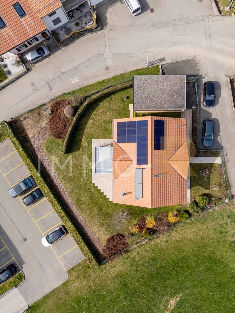 Maison lumineuse, aux volumes ouverts et fort potentiel d'évolution (4)