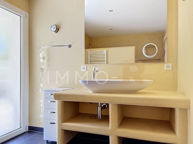 Spacieux appartement - terrasse, jardin vue dégagée sur le Moléson (11)