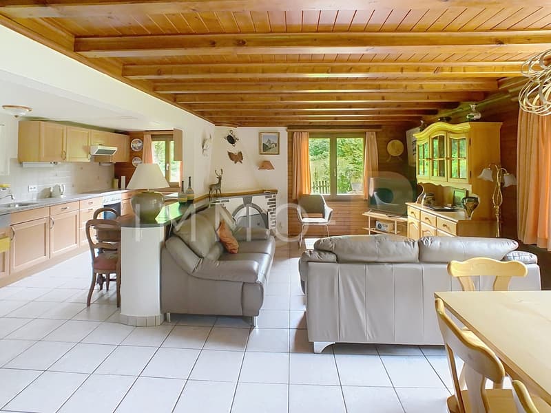 Joli chalet individuel dans un cadre idyllique (7)