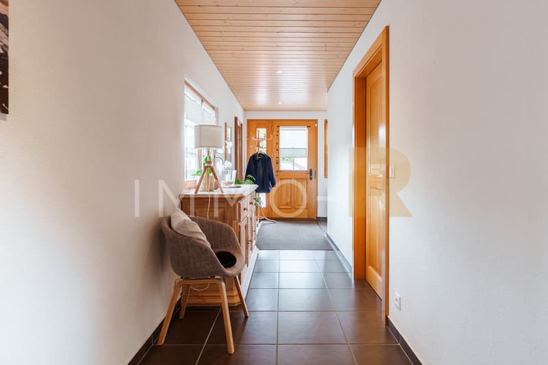Grande maison 2 appartements avec grand potentiel de transformation (3)