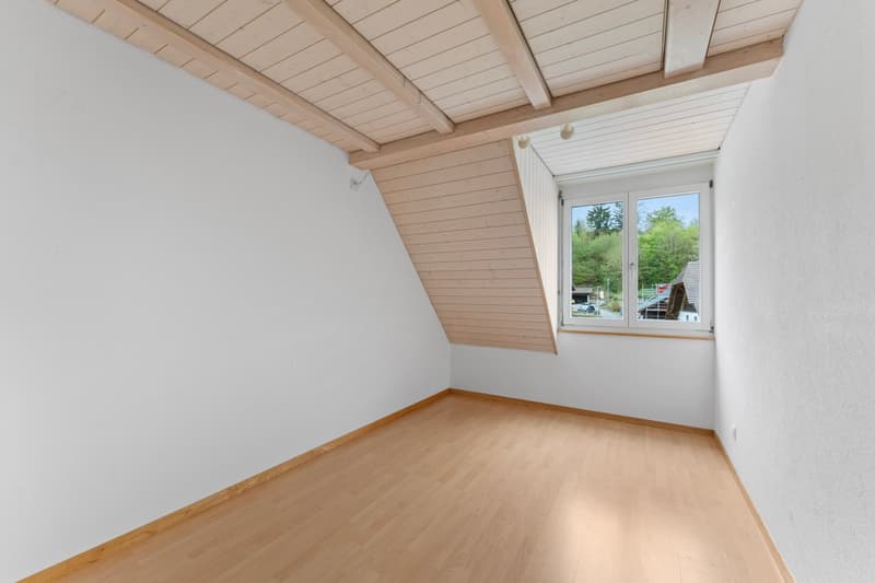 empty room, wooden floor, white walls, wooden ceiling, window with view