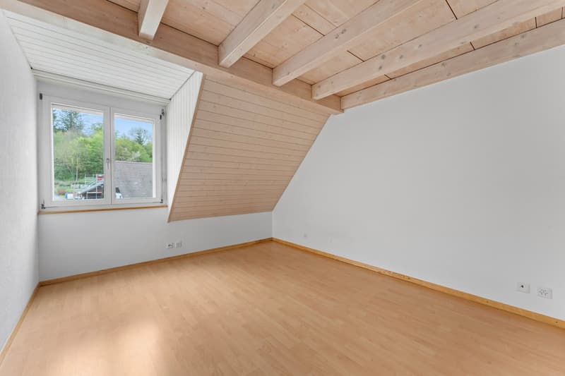 empty room, wooden floor, white walls, wooden ceiling, window with view