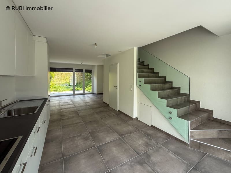RÉSERVÉ - Charmant duplex neuf à Riddes avec pelouse (2)