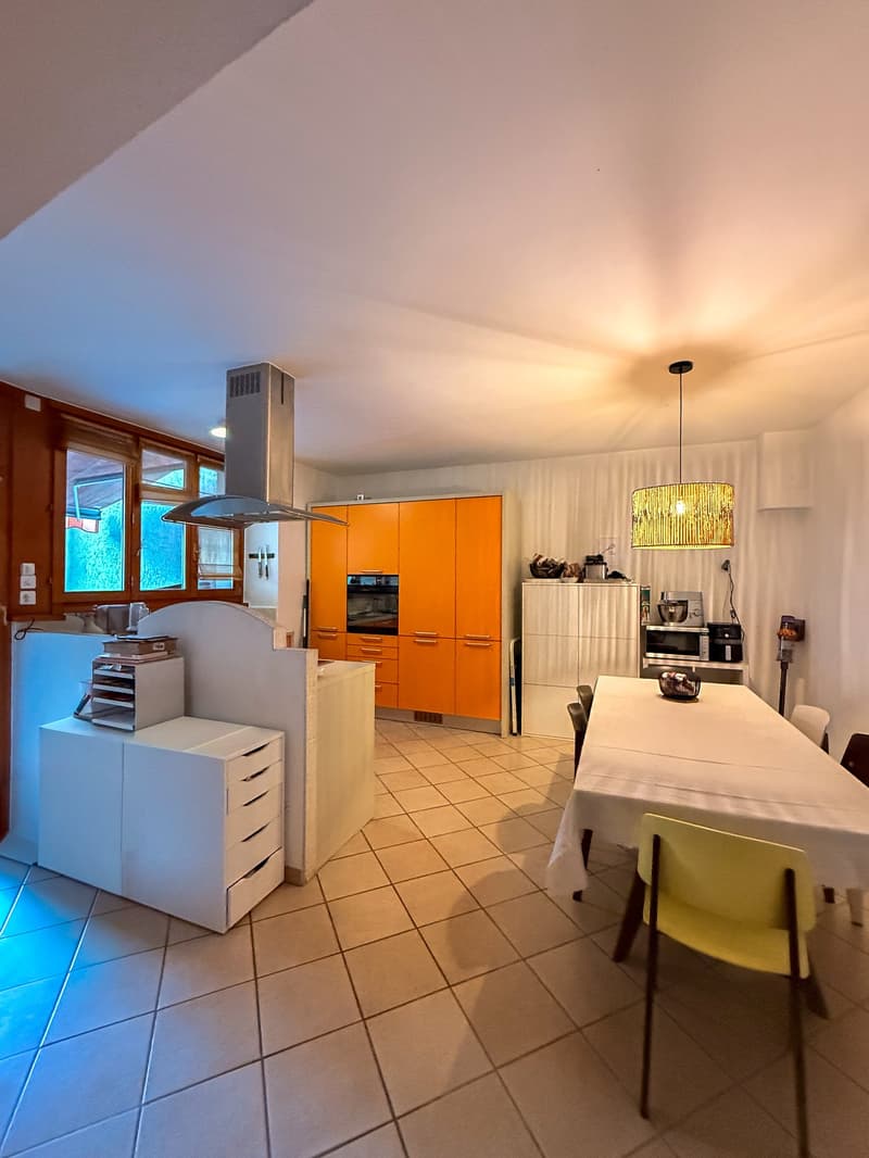 VENDU - Bien rare - Magnifique appartement de cachet en Vieille-Ville de Sion (5)