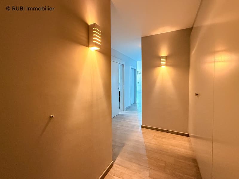 Splendide appartement de standing avec vue panoramique sur les montagnes et la Vallée (7)