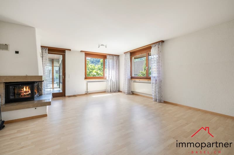 Freistehendes Einfamilienhaus mit Potenzial an ruhiger Hanglage (3)