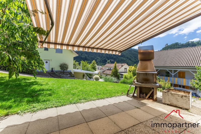 Freistehendes Einfamilienhaus mit Potenzial an ruhiger Hanglage (7)