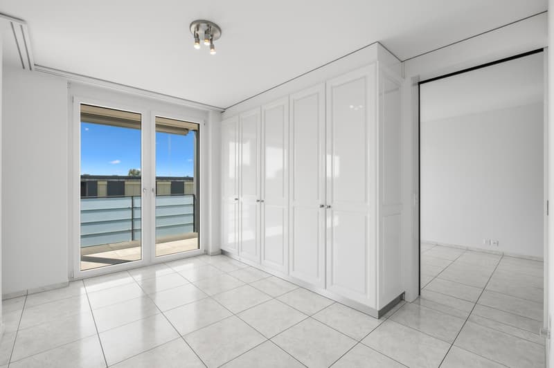 Schlafzimmer mit Einbauschrank