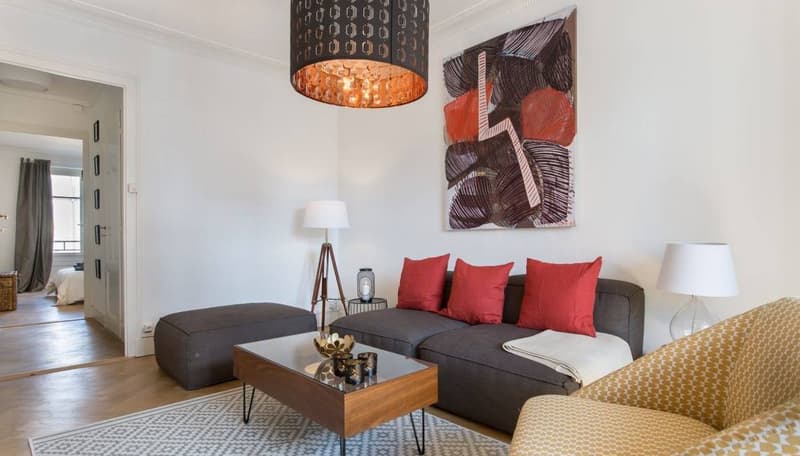 Charming 1-Bedroom Apartment with Balcony in Lively Charmilles, Geneva (2)