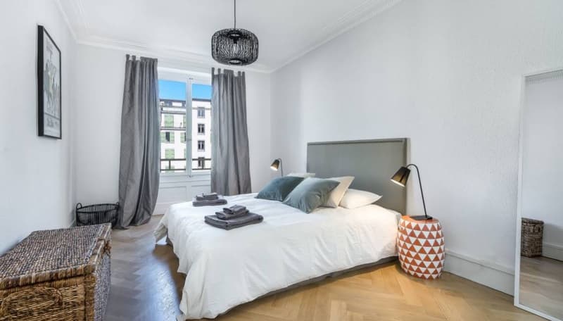 Charming 1-Bedroom Apartment with Balcony in Lively Charmilles, Geneva (5)