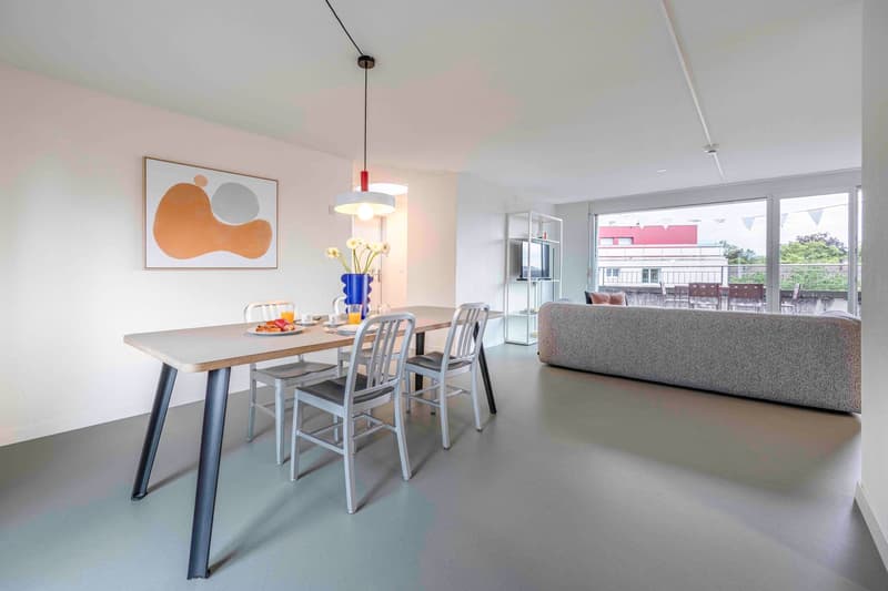 Spacious Deluxe 3-Bedroom Apartment with 2 Balconies – Bern, Kaserne (2)