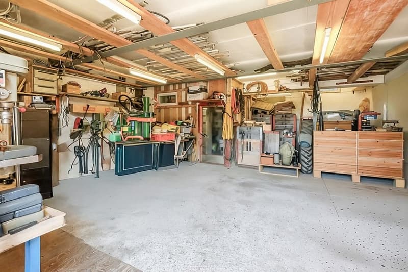 Maison unifamiliale de 4,5 pièces avec potentiel d'extension et terrain immense! (13)