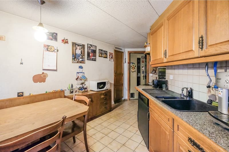 Maison unifamiliale de 4,5 pièces avec potentiel d'extension et terrain immense! (4)