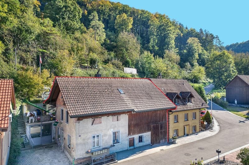 Maison unifamiliale de 4,5 pièces avec potentiel d'extension et terrain immense! (2)