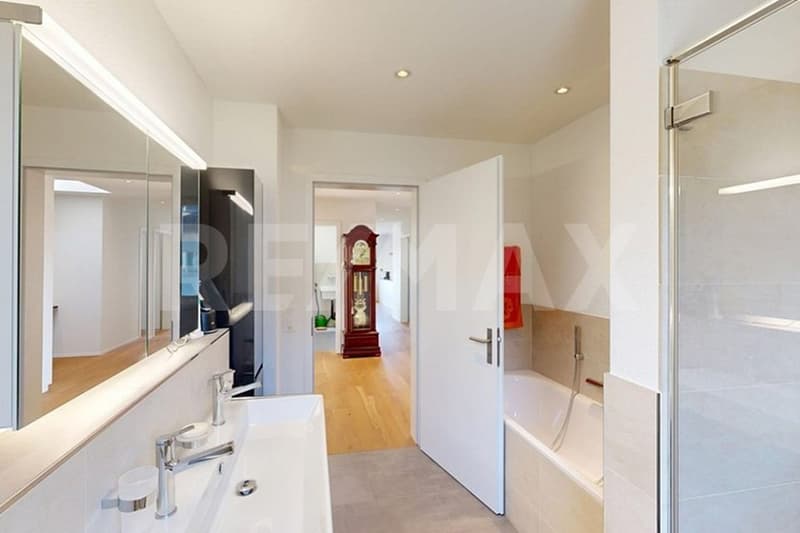Appartement moderne de 4,5 pièces au 1er étage (4)