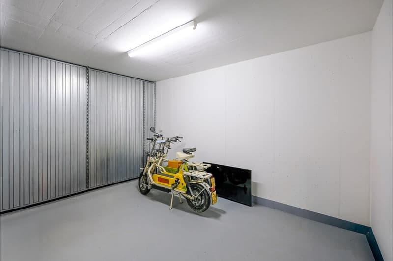 Zentral gelegene 2.5 Zimmer-Wohnung an sonniger Lage mit Aussicht! (11)