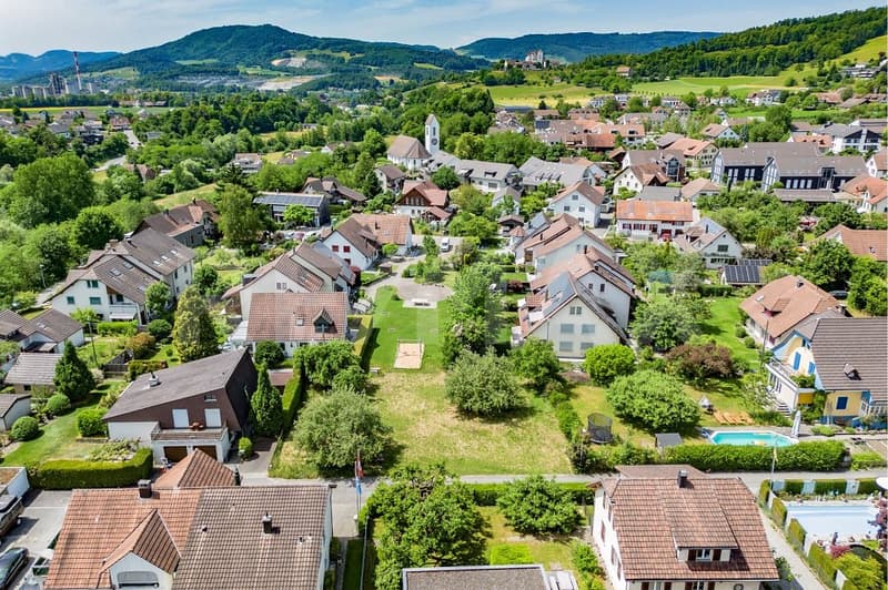 697 m² grosses Grundstück an sehr ruhiger Lage in Möriken (2)