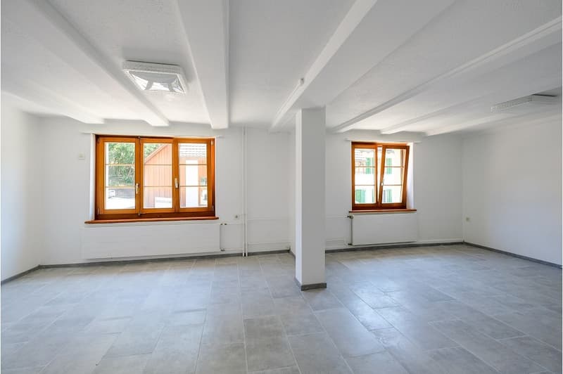 Charmantes, renoviertes 4.5-Zimmer-Einfamilienhaus mit Erweiterungspotenzial! (4)