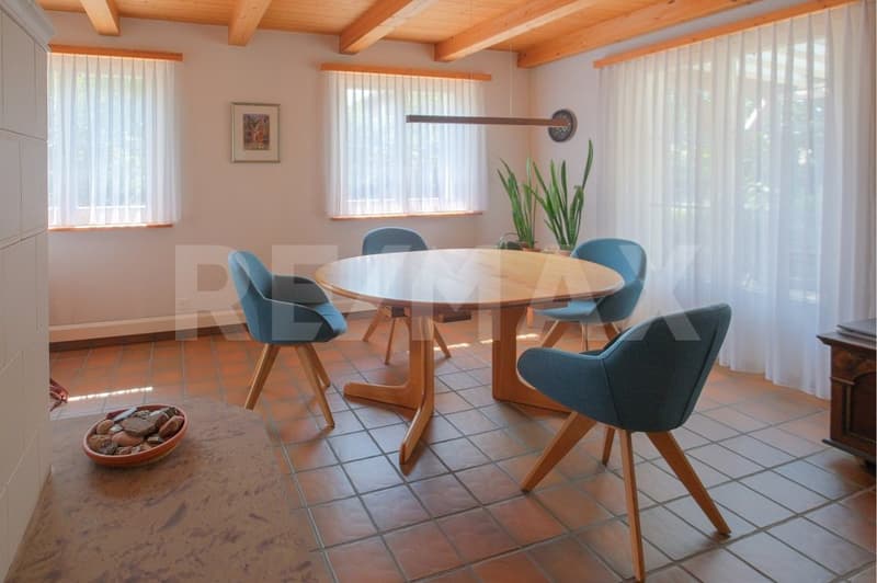 Naturnah leben - nachhaltig wohnen: Freistehendes 4.5 Zimmer-Einfamilienhaus (4)