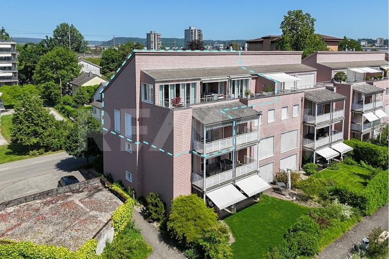 Sonnig, grosszügig, zentrumsnah 4.5 Zimmer-Dachmaisonette (1)